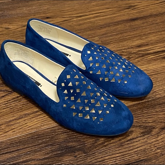 Zara blue sued flats - Picture 3 of 3